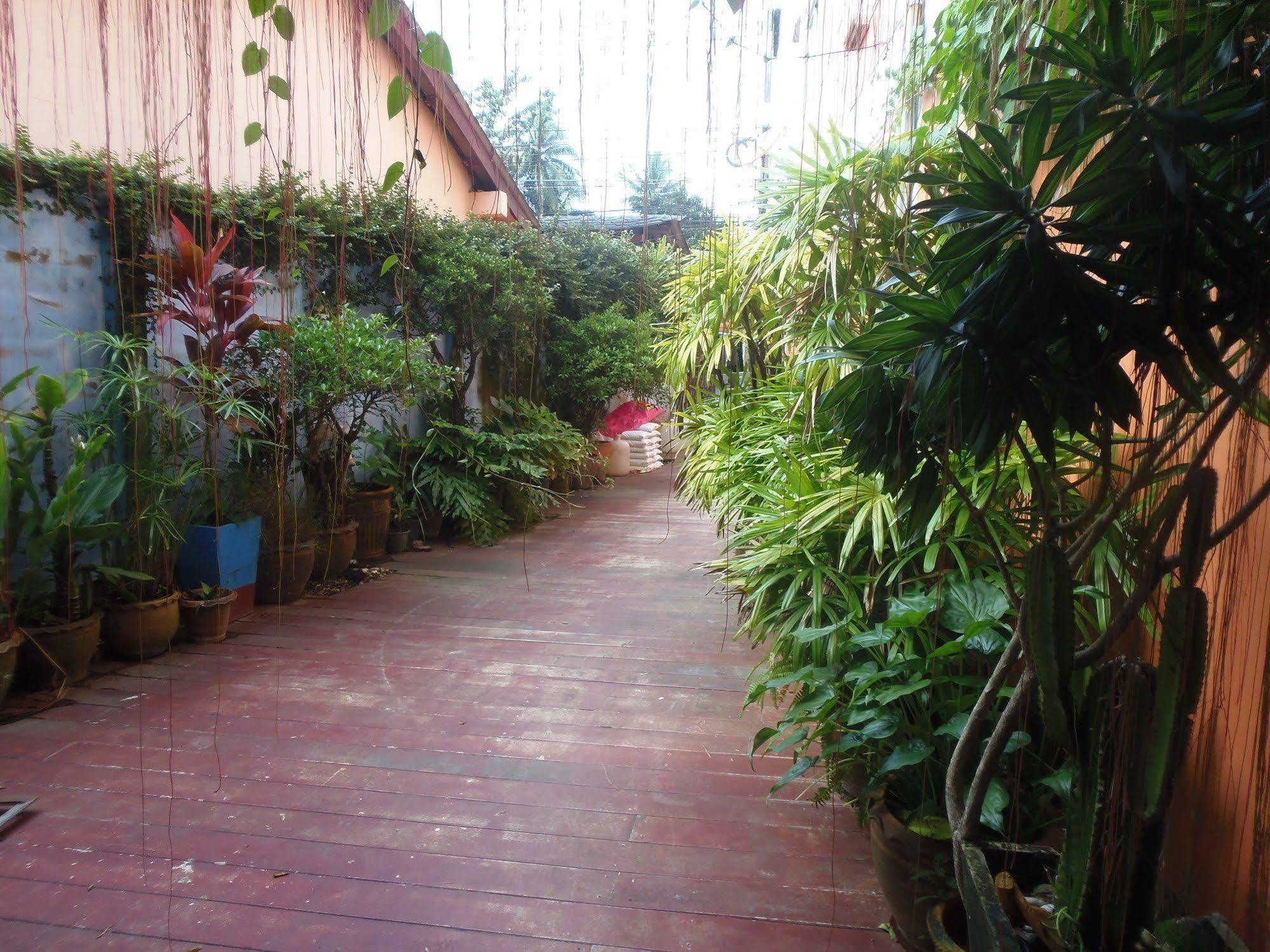 The Orange Resort Ao Nang Exterior foto